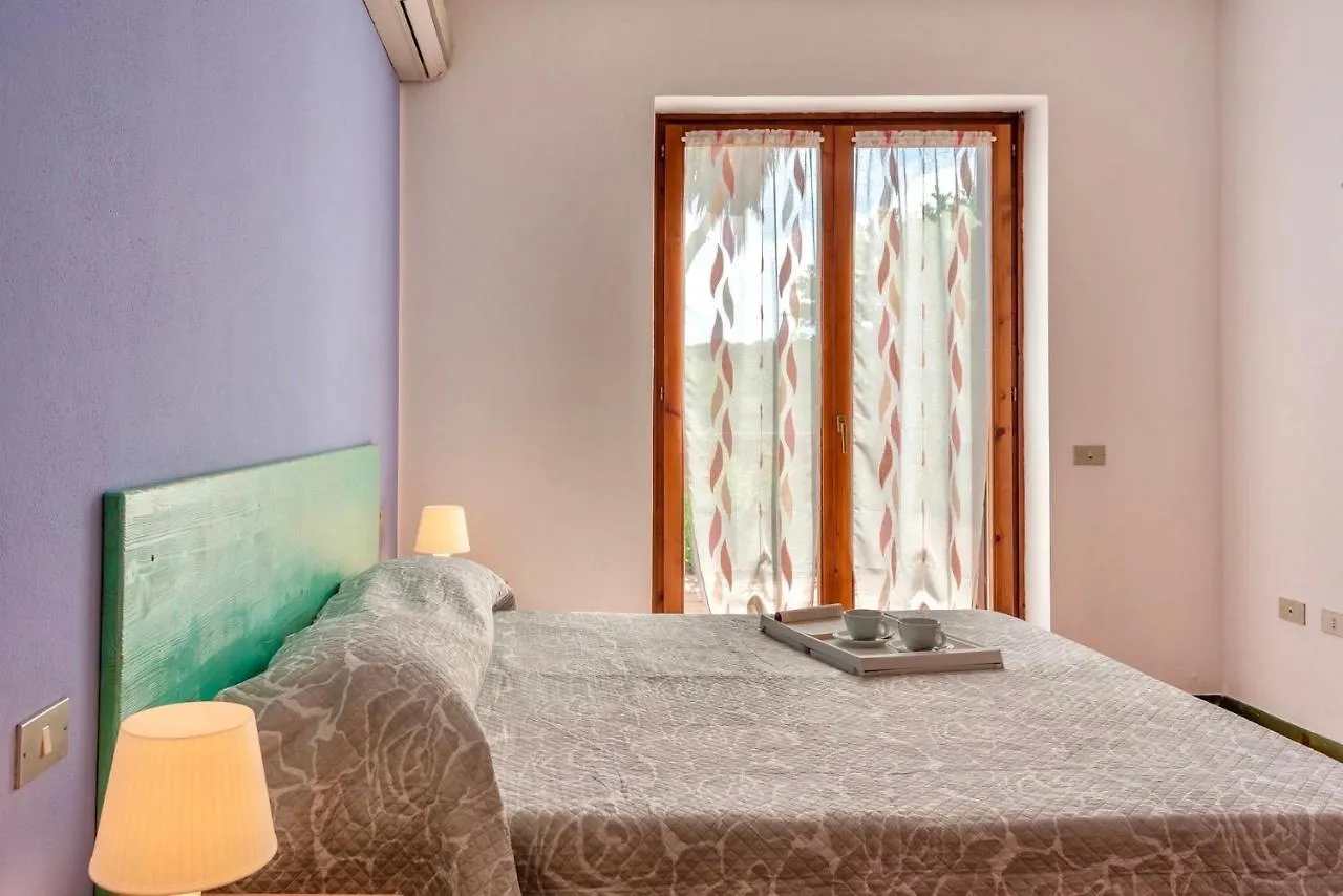 Apartments In Santa Teresa Di Gallura 0*, Santa Teresa Gallura
